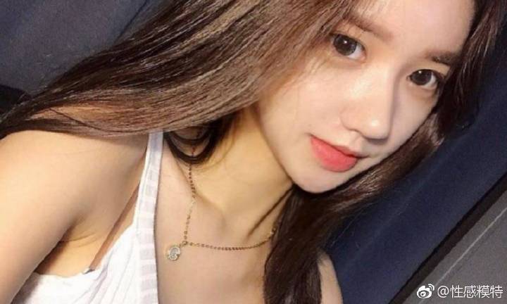 王毅会见乌兹别克斯坦外长赛义多夫